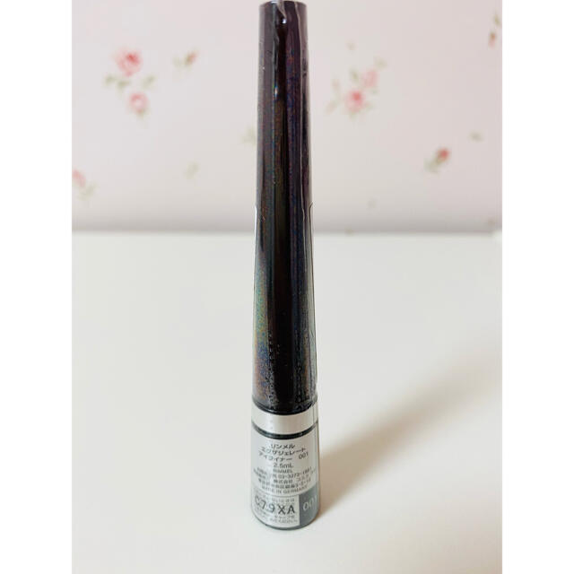 RIMMEL(リンメル)の*新品* 未開封 RIMMEL エグザジェレート アイライナー 黒 コスメ/美容のベースメイク/化粧品(アイライナー)の商品写真