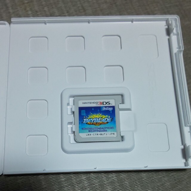 ベイブレードバースト 3DS エンタメ/ホビーのゲームソフト/ゲーム機本体(携帯用ゲームソフト)の商品写真