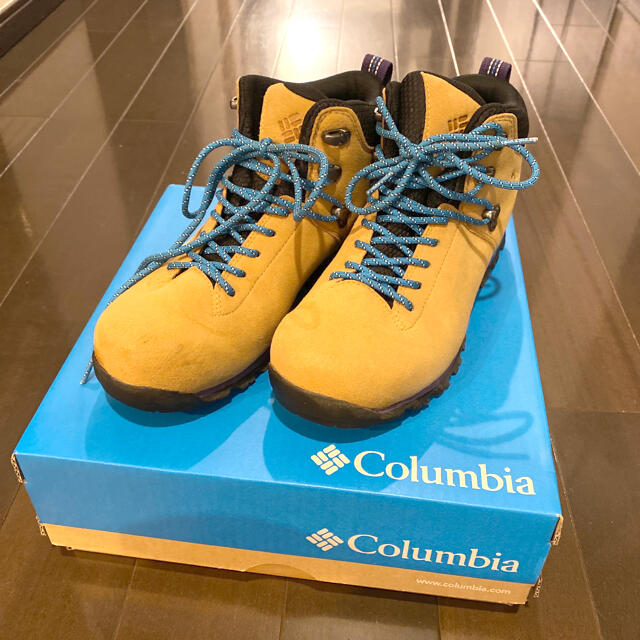 Columbia(コロンビア)の⭐︎ピローズ様専用⭐︎Columbia 登山靴 スポーツ/アウトドアのアウトドア(登山用品)の商品写真