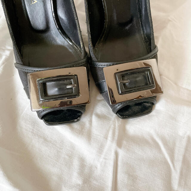 DIANA(ダイアナ)のDIANA ダイアナ バングルパンプス オープントゥ 23.5cm 黒 レディースの靴/シューズ(ハイヒール/パンプス)の商品写真
