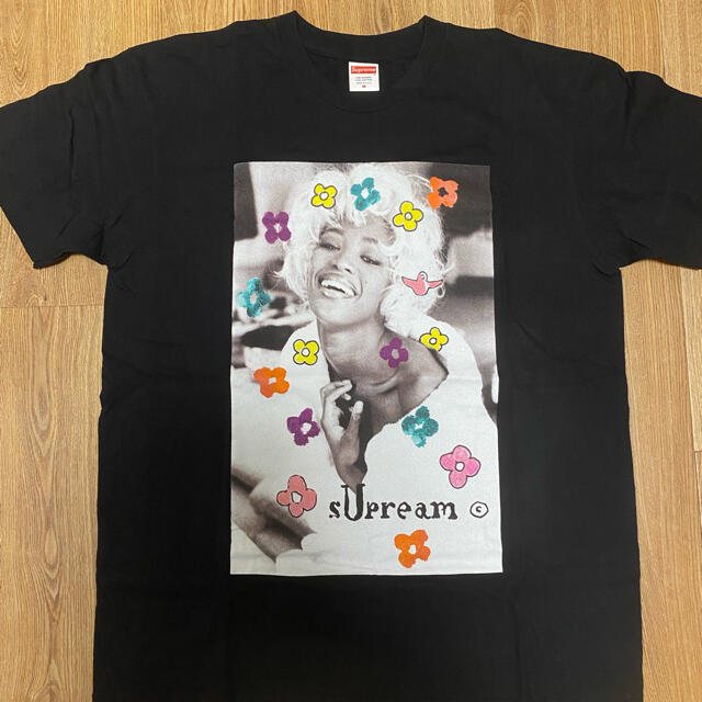 supreme Naomi tシャツ