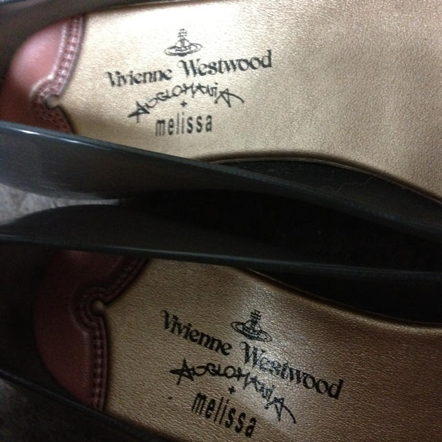 Vivienne Westwood(ヴィヴィアンウエストウッド)のヴィヴィアン☆オーブパンプス☆状態良☆ レディースの靴/シューズ(ハイヒール/パンプス)の商品写真