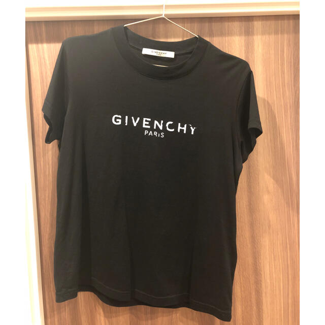 GIVENCHY(ジバンシィ)のGivenchy M 超美品 レディースのトップス(Tシャツ(半袖/袖なし))の商品写真