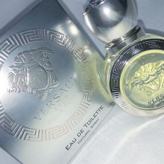 ヴェルサーチ(VERSACE)の香水 ＊ゆう様専用(香水(女性用))