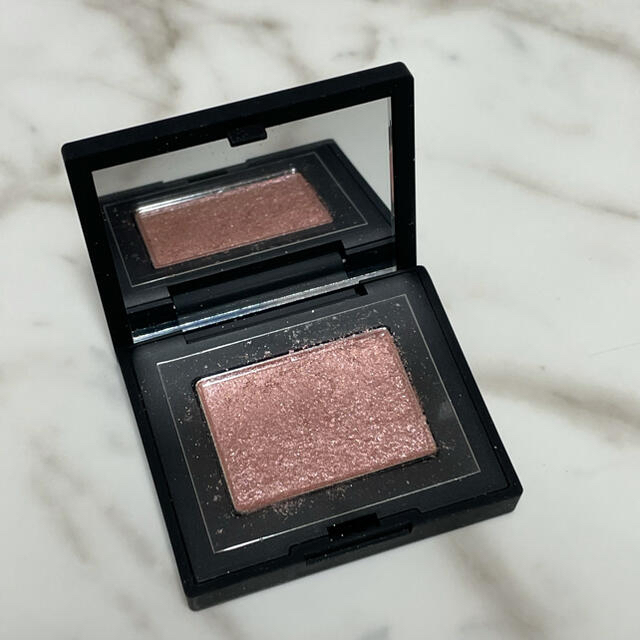 NARS(ナーズ)のミルク様専用 コスメ/美容のベースメイク/化粧品(アイシャドウ)の商品写真