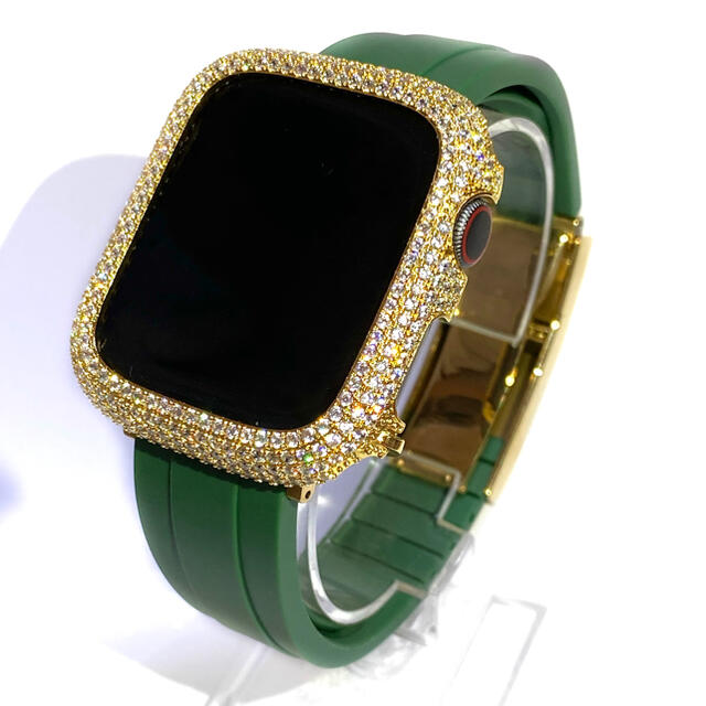 アップルウォッチ用カスタムカバーベルトセット　グランバックル  ゴールドモデル メンズの時計(腕時計(デジタル))の商品写真