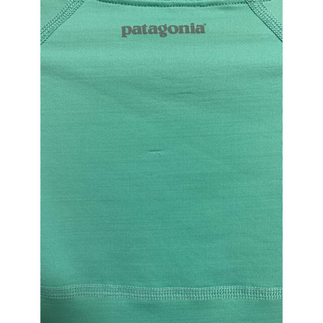 patagonia(パタゴニア)のパタゴニア　patagonia W’s ラッシュガード スポーツ/アウトドアのトレーニング/エクササイズ(トレーニング用品)の商品写真