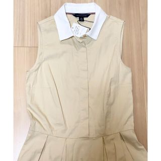 トミーヒルフィガー(TOMMY HILFIGER)の新品！タグ付き！トミーヒルフィノースリーブ膝丈ワンピース(ひざ丈ワンピース)