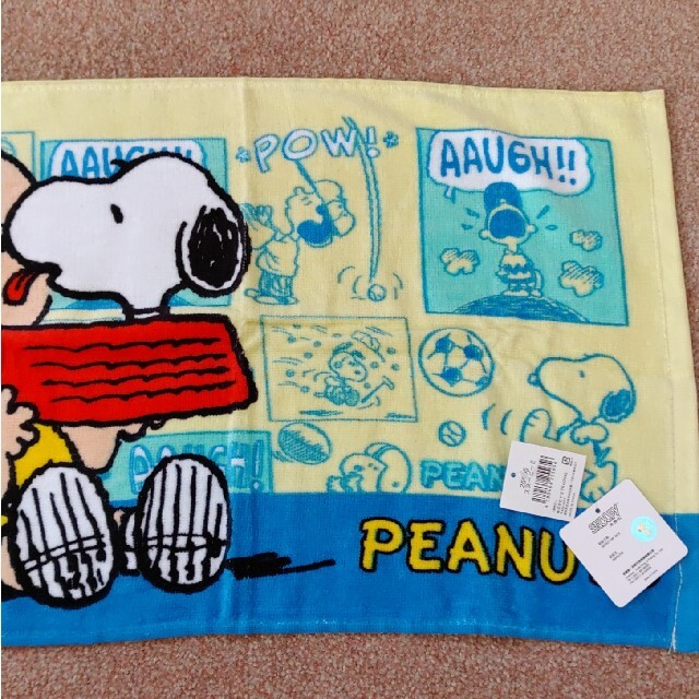 SNOOPY(スヌーピー)のスヌーピー　タオル エンタメ/ホビーのアニメグッズ(タオル)の商品写真