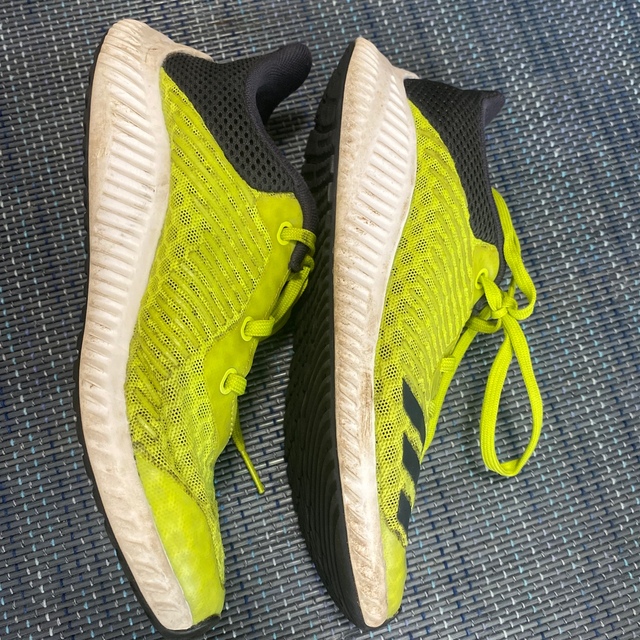 adidas(アディダス)のアディダス　21センチ キッズ/ベビー/マタニティのキッズ靴/シューズ(15cm~)(スニーカー)の商品写真