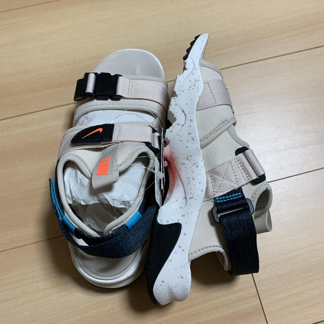 NIKE(ナイキ)のNIKE CANYON SANDAL 24.0 キャニオンサンダル レディースの靴/シューズ(サンダル)の商品写真