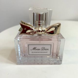 クリスチャンディオール(Christian Dior)の★週末値下げ★クリスチャンディオール　ブルーミング ブーケ　30ml(香水(女性用))