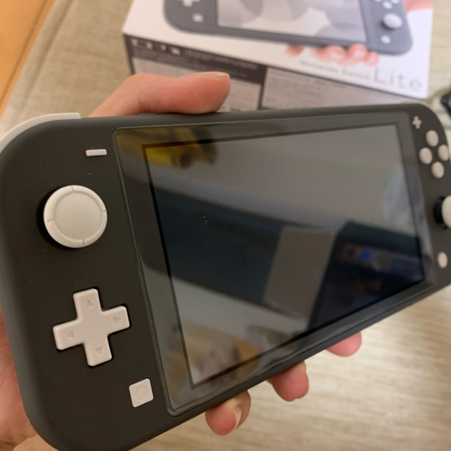 Nintendo Switch lite スイッチ　本体　ライト 1