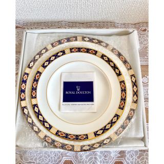 ロイヤルドルトン(Royal Doulton)のロイヤルクラウンダービー  ケドルストン  プレート2枚(食器)