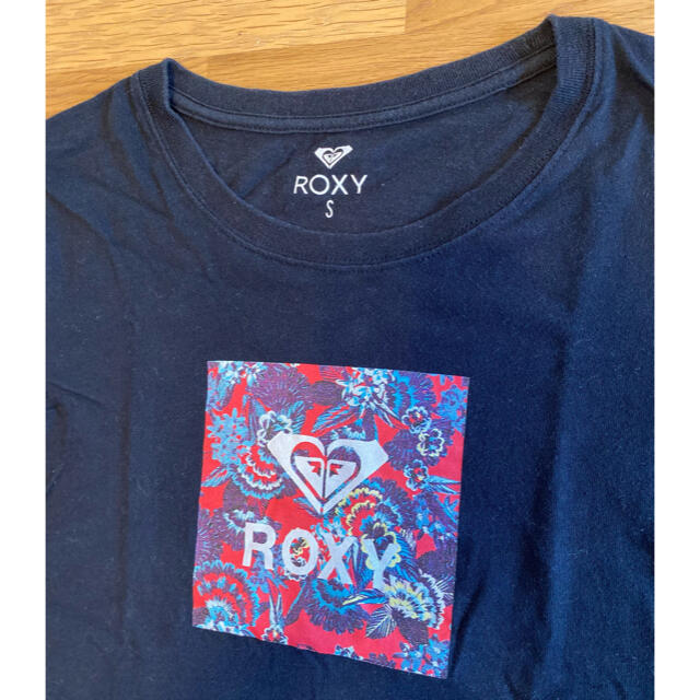 Roxy(ロキシー)のロキシー　Ｔシャツ　送料込み レディースのトップス(Tシャツ(半袖/袖なし))の商品写真