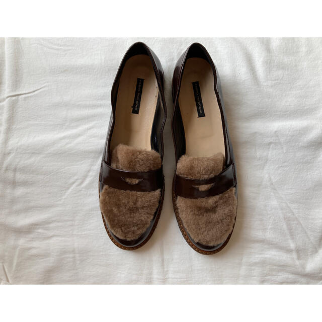 FABIO RUSCONI(ファビオルスコーニ)のファビオルスコーニ　ローファー　ファー ブラウン マーガレットハウエル  レディースの靴/シューズ(ローファー/革靴)の商品写真