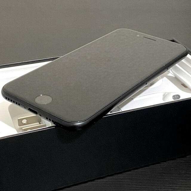【緊急SALE】iPhone SE 第二世代 64gb｜ブラック｜コスパ○ 1