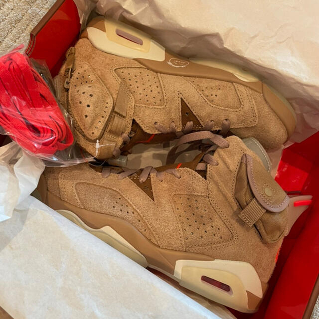 NIKE(ナイキ)の【新品】NIKE AIR JORDAN6 travis scott 24㎝ レディースの靴/シューズ(スニーカー)の商品写真