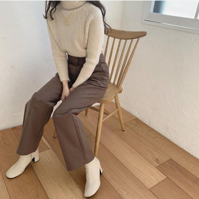 mochi mochi turtleneck knit 1