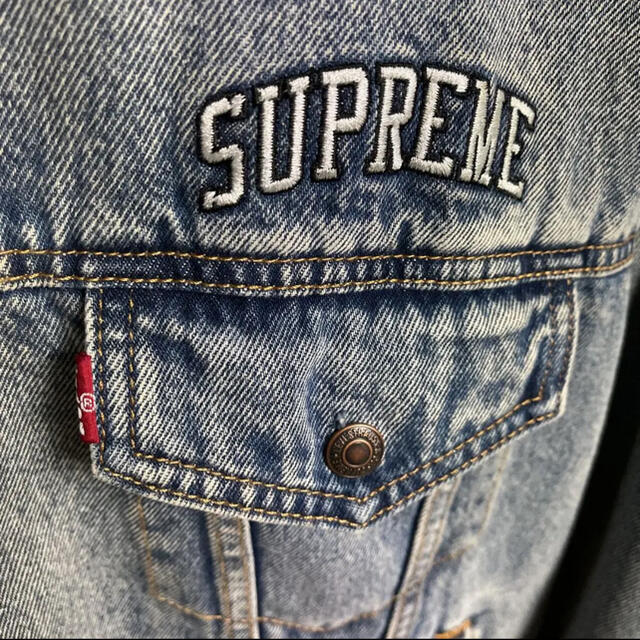 Supreme(シュプリーム)のSupreme×Levi's Quilted trucker jacket メンズのジャケット/アウター(Gジャン/デニムジャケット)の商品写真