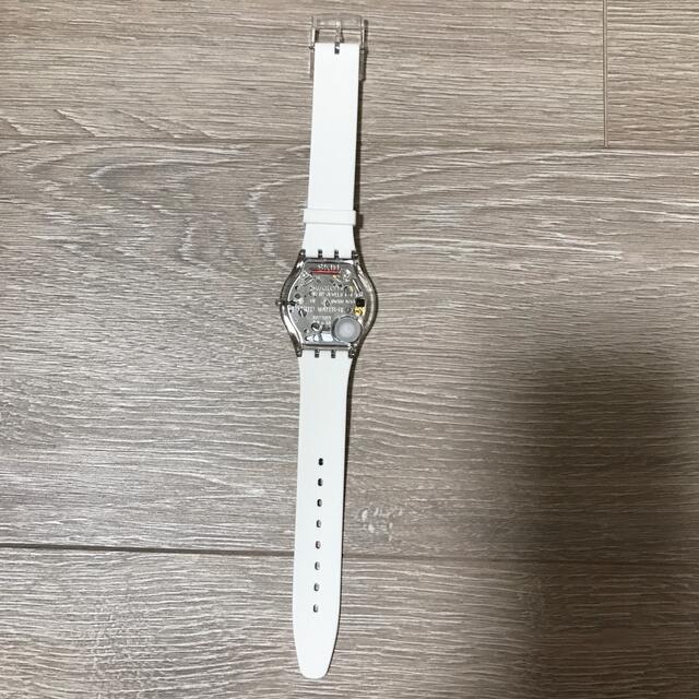 swatch(スウォッチ)のReiさん専用　swatch ホワイト腕時計 レディースのファッション小物(腕時計)の商品写真