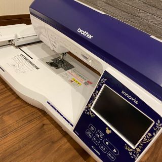 ブラザー(brother)のイイネ20越！イノヴィス　nx2700d 刺繍ミシン(その他)