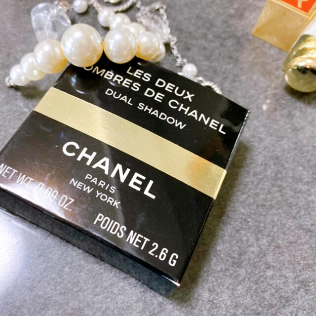 CHANEL(シャネル)のシャネル　アイシャドウ コスメ/美容のベースメイク/化粧品(アイシャドウ)の商品写真