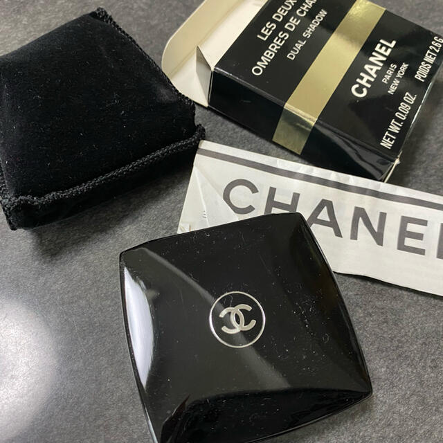 CHANEL(シャネル)のシャネル　アイシャドウ コスメ/美容のベースメイク/化粧品(アイシャドウ)の商品写真