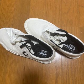 コンバース(CONVERSE)のスニーカー(スニーカー)