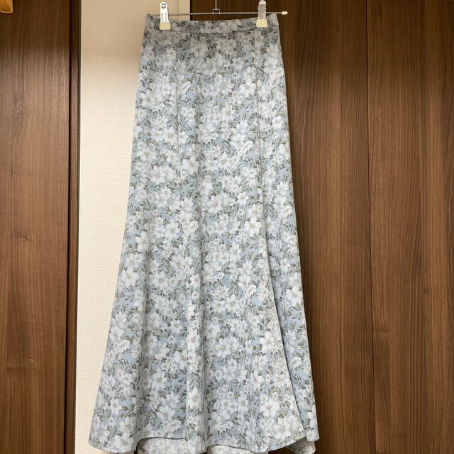 COCO DEAL(ココディール)のCOCODEAL フラワープリントロングマーメイドスカート レディースのスカート(ロングスカート)の商品写真