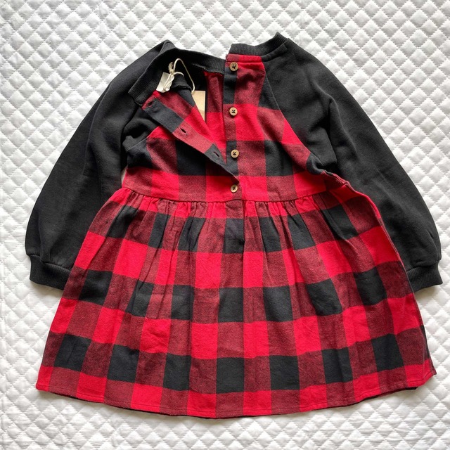 NEXT(ネクスト)の【新品】next レッド ウーブンチェックワンピース（ガールズ） キッズ/ベビー/マタニティのベビー服(~85cm)(ワンピース)の商品写真