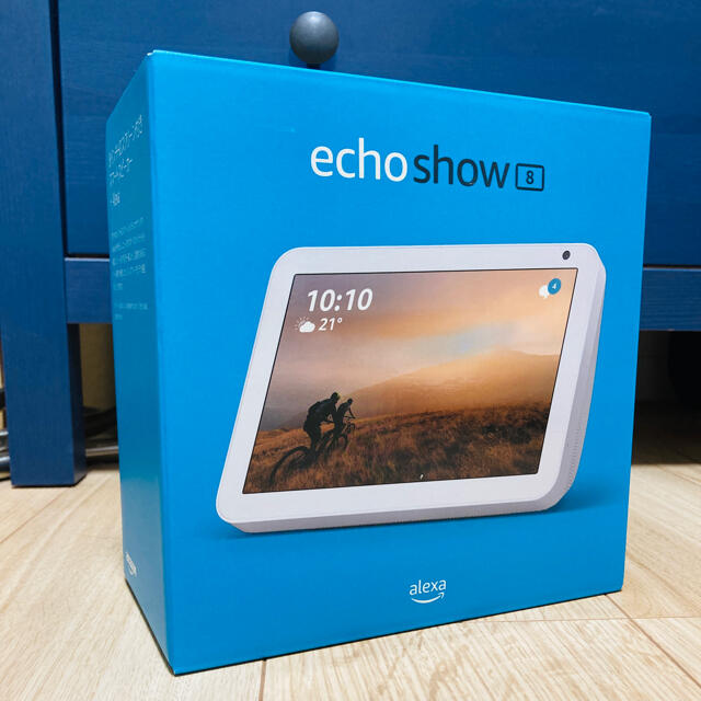 ECHO(エコー)のEcho Show 8HDスマートディスプレイwith Alexaサンドストーン スマホ/家電/カメラのPC/タブレット(ディスプレイ)の商品写真