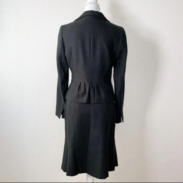 UNTITLED(アンタイトル)の【untitled 】スカートスーツセット　ブラック　2点セット レディースのフォーマル/ドレス(スーツ)の商品写真