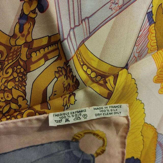 新品未使用☆HERMES カレ90 エルメス Soleil de Soie 新品未使用☆HERMES カレ90 エルメス Soleil de Soie