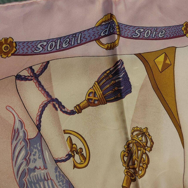 新品未使用☆HERMES カレ90 エルメス Soleil de Soie 新品未使用☆HERMES カレ90 エルメス Soleil de Soie