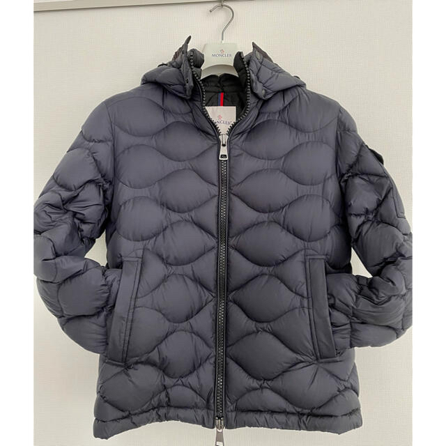 割引 極美品 - MONCLER モンクレール メンズ(サイズ1) MORANDIERES