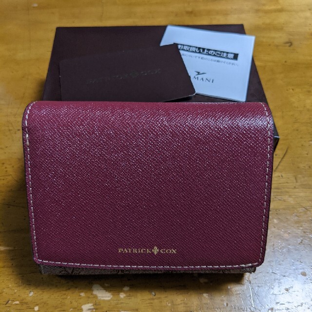 パトリックコックス 2つ折り財布 新作からSALEアイテム等お得な商品