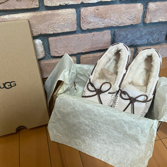 専用‼︎              UGG アグ モカシン ピンクベージュ