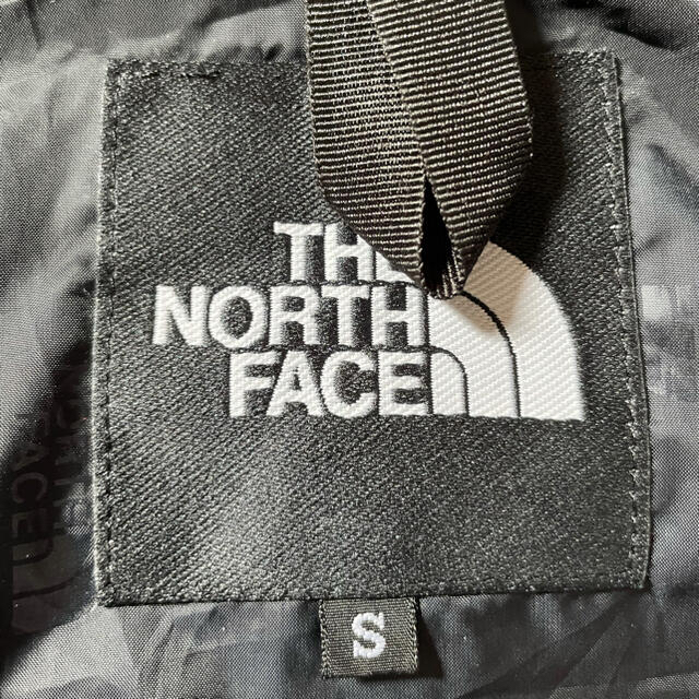 THE NORTH FACE(ザノースフェイス)の美中古 ノースフェイス マウンテンライトデニムジャケット Sサイズ メンズのジャケット/アウター(マウンテンパーカー)の商品写真