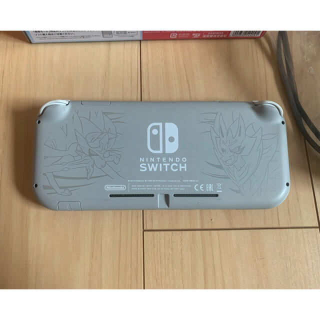 【美品】Nintendo Switch Lite ザシアン・ザマゼンタ