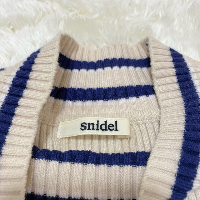 SNIDEL(スナイデル)のsnidel ボーダー ハイネック タイト ニットワンピ レディースのワンピース(ひざ丈ワンピース)の商品写真