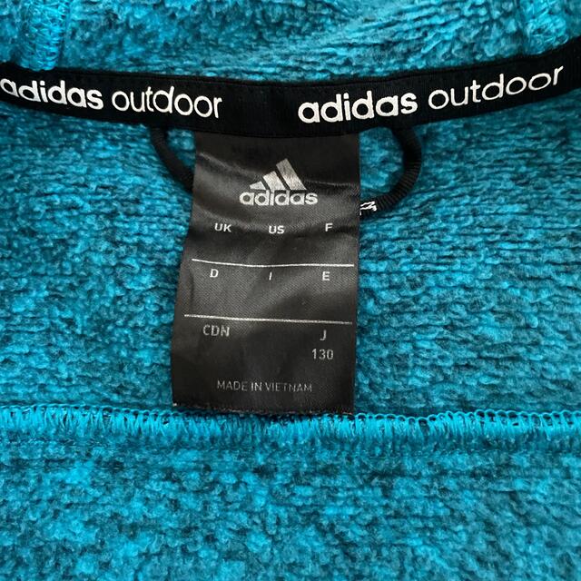 adidas(アディダス)のニットパーカー　adidas 130センチ キッズ/ベビー/マタニティのキッズ服男の子用(90cm~)(ニット)の商品写真