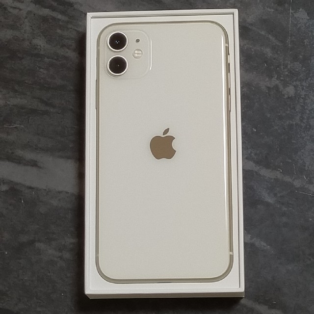 Apple Whiteの通販 by Beetle's shop｜アップルならラクマ - iPhone11 (64GB) 在庫最新品