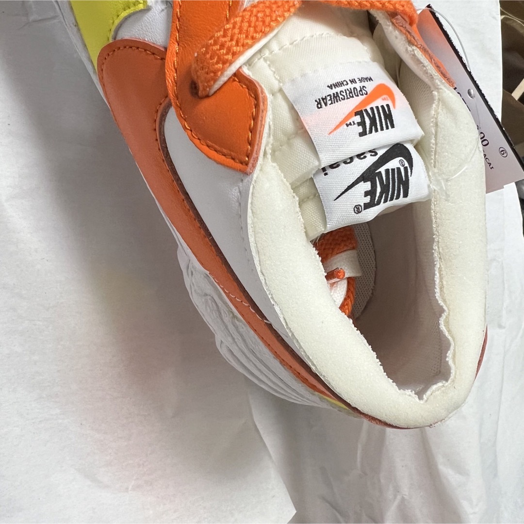 NIKE(ナイキ)のnike sacai blazer low magma orange 27.5 メンズの靴/シューズ(スニーカー)の商品写真