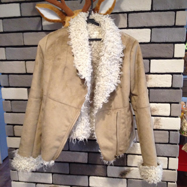 Ungrid(アングリッド)のungridフェイクファーコート レディースのジャケット/アウター(毛皮/ファーコート)の商品写真