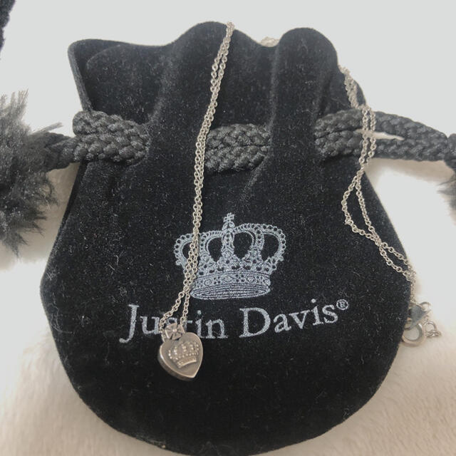 Justin Davis(ジャスティンデイビス)の✨今週中限定お値下げ✨Justin Davis クラウンハートネックレス レディースのアクセサリー(ネックレス)の商品写真
