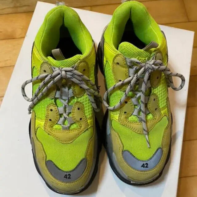 美品 BALENCIAGA Triple S トリプルS スニーカー イエロー