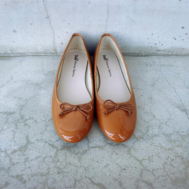 ORiental TRaffic(オリエンタルトラフィック)の【美品】バレエシューズ　25.5cm/WA Oriental Traffic レディースの靴/シューズ(バレエシューズ)の商品写真
