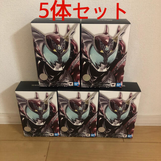 5体セット S.H.Figuarts（真骨彫製法） 仮面ライダーダークキバ - 特撮