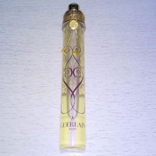 ゲラン(GUERLAIN)のphiltre d'AMOUR Guelain フィルトゥル ダムール (香水(女性用))